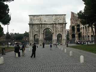 triumphal arch of the emperor Konstantin