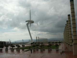 Torre de Calatrava, der Fernsehturm von Barcelona am Olympiagelände