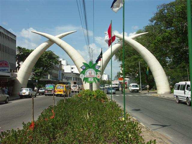 Die Tusks, Wahrzeichen von Mombasa