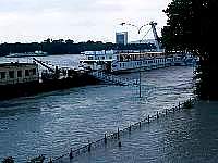 tn_Donauhochwasser15082002015_JPG.jpg